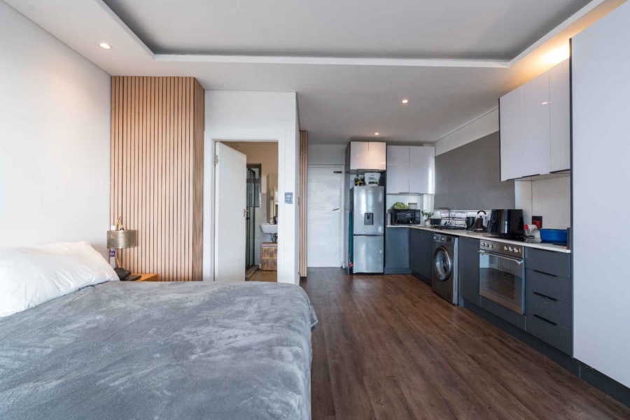 0 Bedroom Property for Sale in Green Point Western Cape
